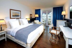 Desk, free WiFi - Hafendorf Sunday Double Room with Lake-view (Rheinsberg)