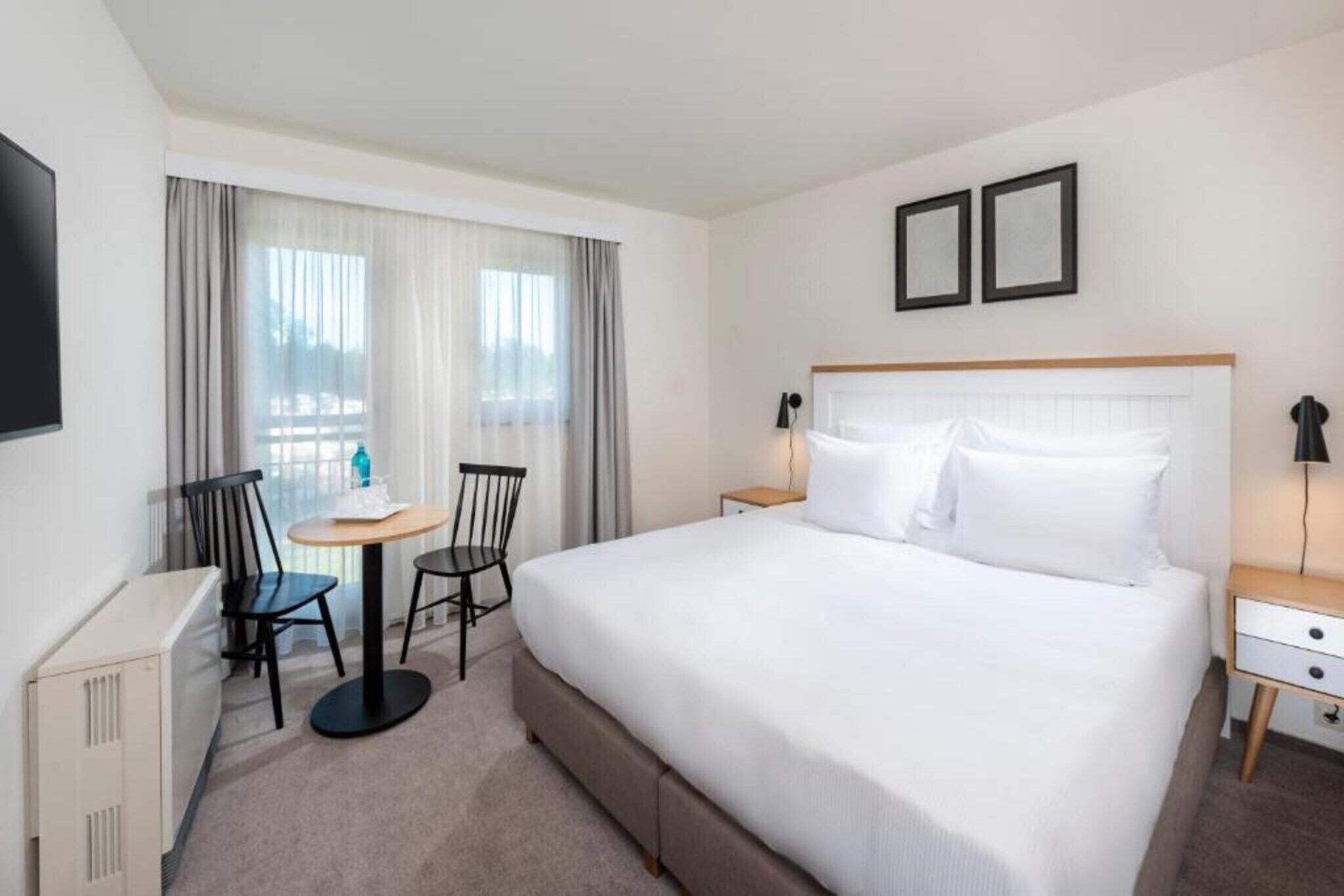 1 Schlafzimmer, Reisekinderbett, kostenloses WLAN, Bettwäsche