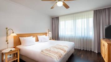 Schreibtisch, kostenloses WLAN