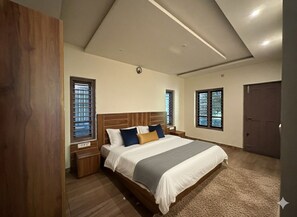 6 Schlafzimmer, Bügeleisen/Bügelbrett, WLAN, Bettwäsche