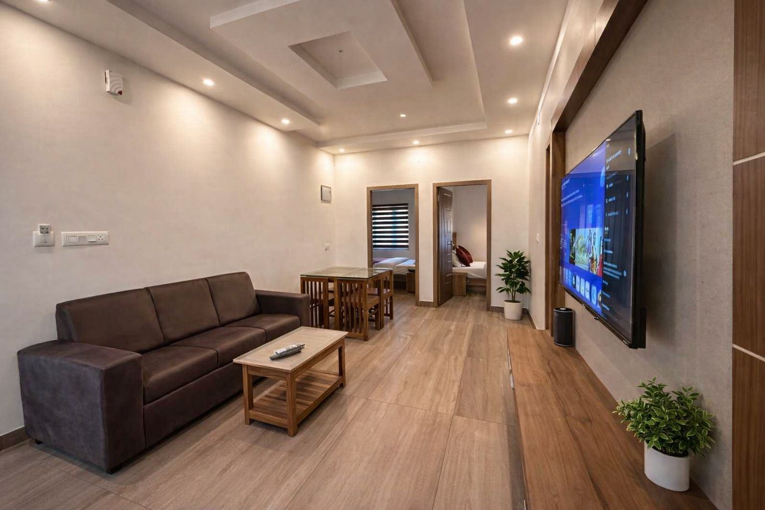 المنشأة من الداخل