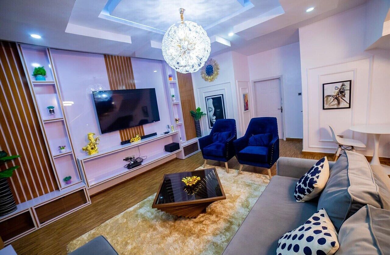 Familie appartement, balkon, uitzicht op stad | Woonruimte