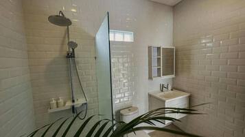 Bidet