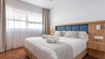 Fer et planche Ă repasser, Wi-Fi, draps fournis