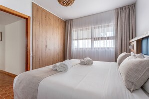 Strykejern/-brett, wi-fi og sengetøy