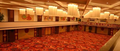 Banquet hall