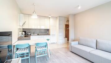 Apartment, Balcony | Private kitchenette