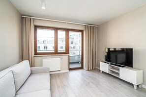 Appartement, balcon | Salle de séjour