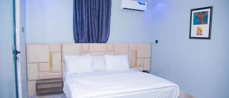 Chambre Prestige, vue sur la ville | Accès au Wi-Fi (inclus)