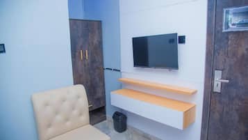 Habitación individual Deluxe, vista a la ciudad | Interior