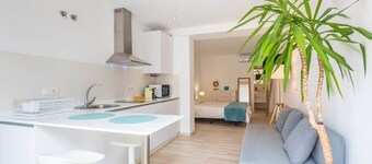 1 beach line. Malabau N2