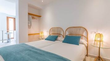 StrykjÀrn/strykbrÀda, wi-fi och sÀngklÀder