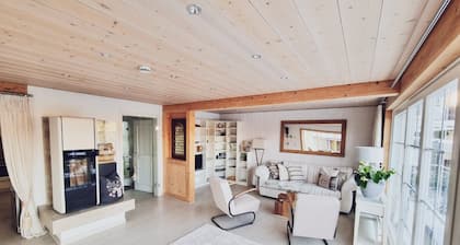 Haus Wolfsgrund und Apt Wolfshöhle mit Seeblick, Wlan und Klimaanlage