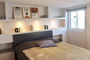 4 chambres, fer et planche à repasser, Wi-Fi, draps fournis