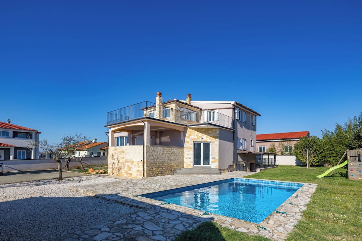 Standard Apartment, Multiple Bedrooms, 2 Bathrooms (Family Oasis Jadreski With Pool) | Pool | Seasonal outdoor pool