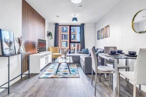 Departamento, 2 habitaciones, con acceso para personas discapacitadas | Comedor