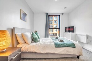 Apartment, 2 Bedrooms, Accessible | 3 bedrooms - Digbeth Haven Apartment (Birmingham)