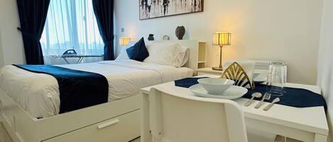 Fer et planche à repasser, Wi-Fi, draps fournis