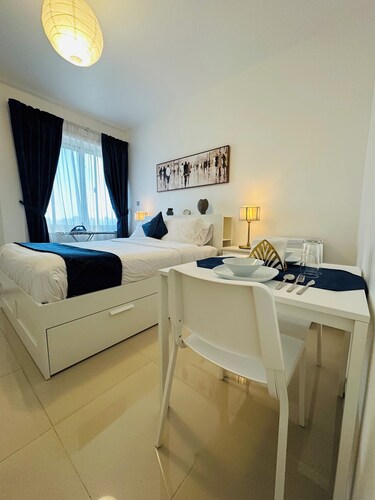 New Master Room With Attached Bathroom in City Center