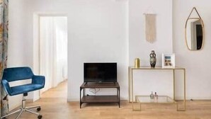 Interior - To complete (Aulnay-sous-Bois)