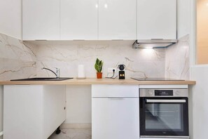Private kitchen - Appartement Suresnes (Suresnes)