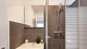 Hair dryer, towels - Studio Cosy Paris/CDG/Expo/Stade (Aulnay-sous-Bois)