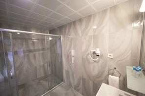 스탠다드룸, 발코니 | 욕실