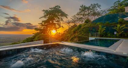 Private luxury villa with infinity pool and panoramic views near Ojochal