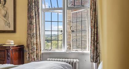 Haremere Hall - A Jacobean Estate of Grandeur