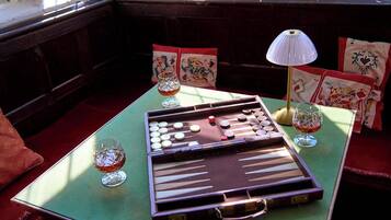 Spielezimmer