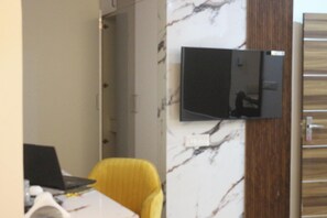 Dining - Niharika Heights Luxury Hotel (Bengaluru)