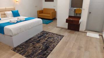 Deluxe Double Room | Ballroom