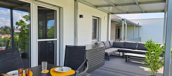 Deluxe Apartment Stadtblick 13 with Balcony and Wi-Fi