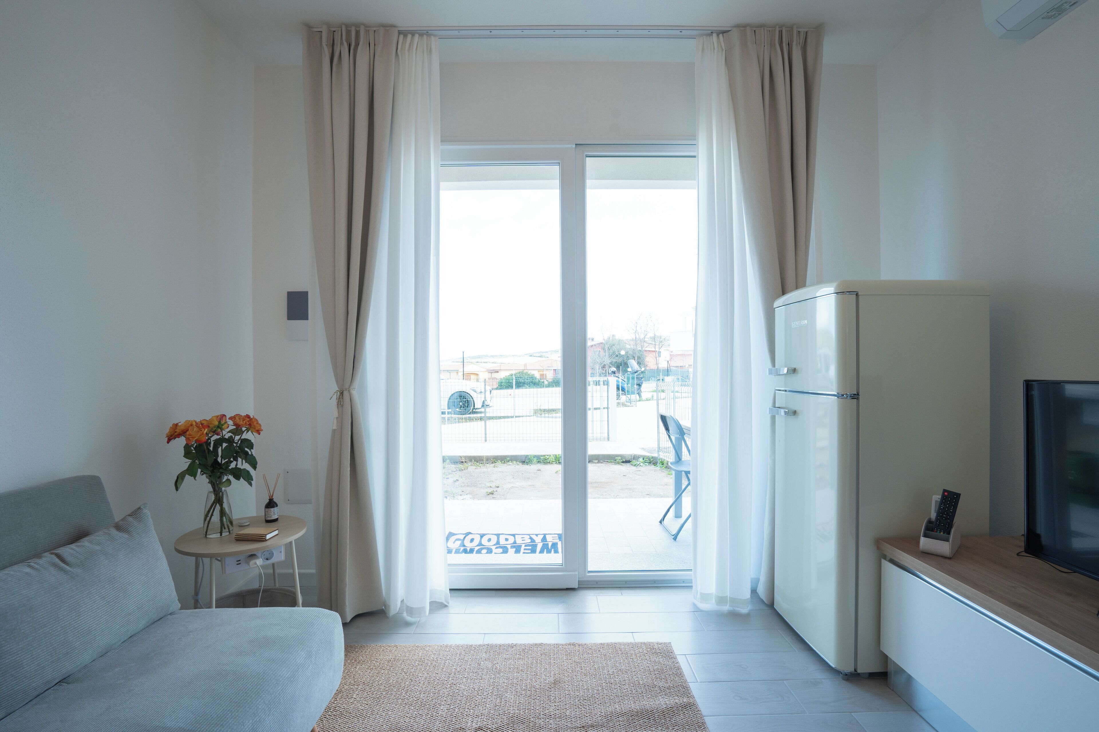 Apartment, Pool View | Living area