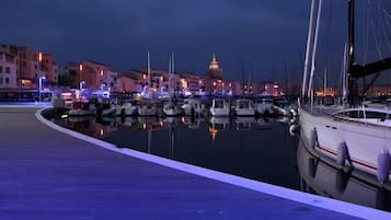 Marina/club náutico