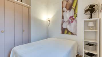 Tabla de planchar con plancha