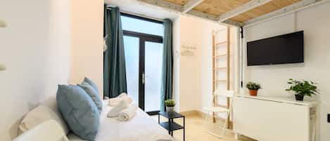 1 bedroom, free WiFi