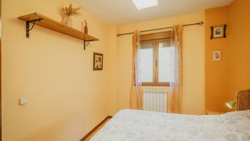 Bügeleisen/Bügelbrett, WLAN, Bettwäsche