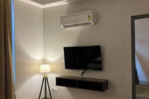 Interior - Cozy Yards Luxury Urban Studio | Peaceful, Secure & Effortless Stay (Noida)