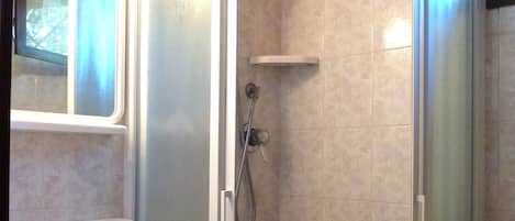 Villa, 2 Bedrooms, Patio, Garden View | Bathroom
