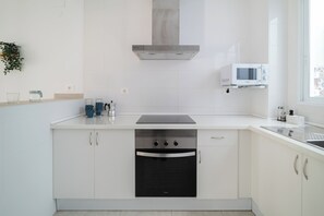 Family Apartment | Private kitchen - LES VILLETES BINIESMA (El Grau de Moncofa)