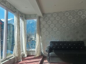 Interior - Pahalgam Villas (Pahalgam)