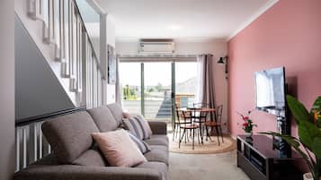 Apartment | Living area