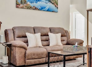 Een smart-tv en een kantoor