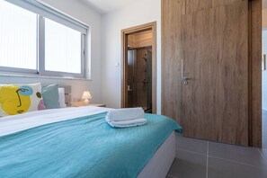 Apartment, 1 Bedroom, Kitchen, City View - Silver Line 1-BR Apt & Balcony in Larnaca (Larnaca)