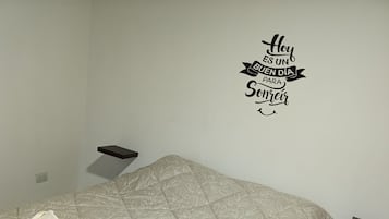 2 Schlafzimmer, Bügeleisen/Bügelbrett, kostenloses WLAN, Bettwäsche