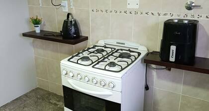 Casa completa, confortable y bien ubicada cerca del centro y Ruta 3