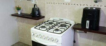 Casa completa, confortable y bien ubicada cerca del centro y Ruta 3