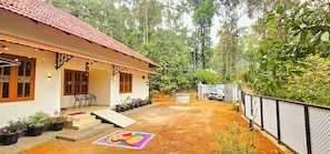 Property grounds - Mamoksha Riverdale (Vythiri)