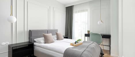 1 bedroom, desk, iron/ironing board, WiFi